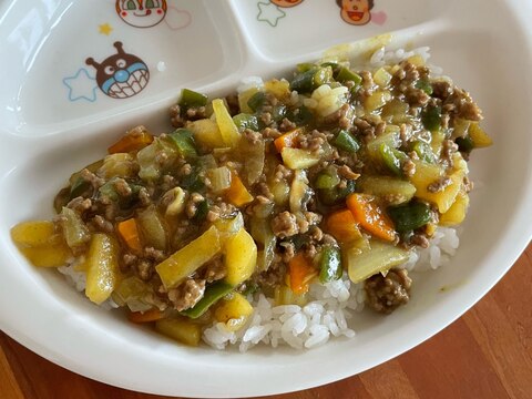 大人も一緒に！野菜たっぷりキーマカレー（1歳〜）